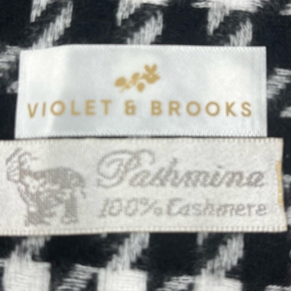 Violet Brooks Luxury 100% Cashmere Scarf- Unisex - Picture 5 of 10